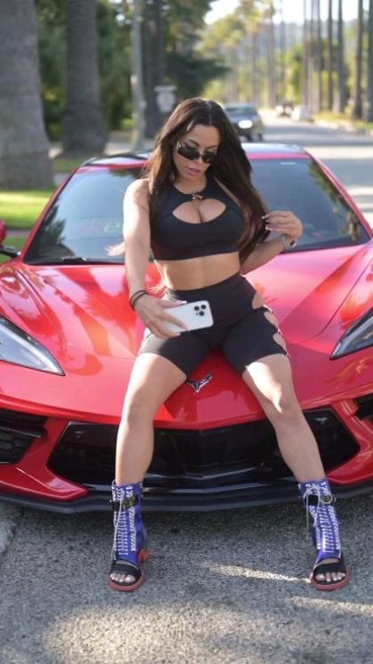 Luna Star photo 26444