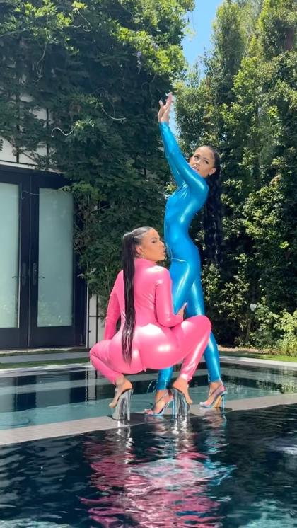 Luna Star photo 26451