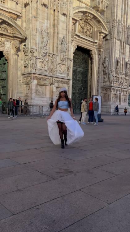 Luna Star photo 26453