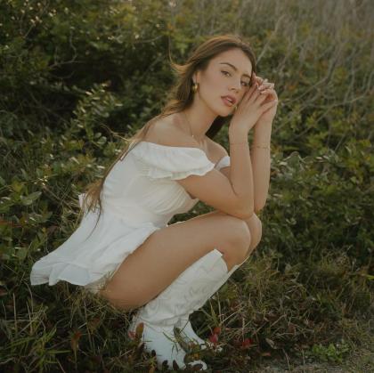 Grace Elizabeth photo 58890