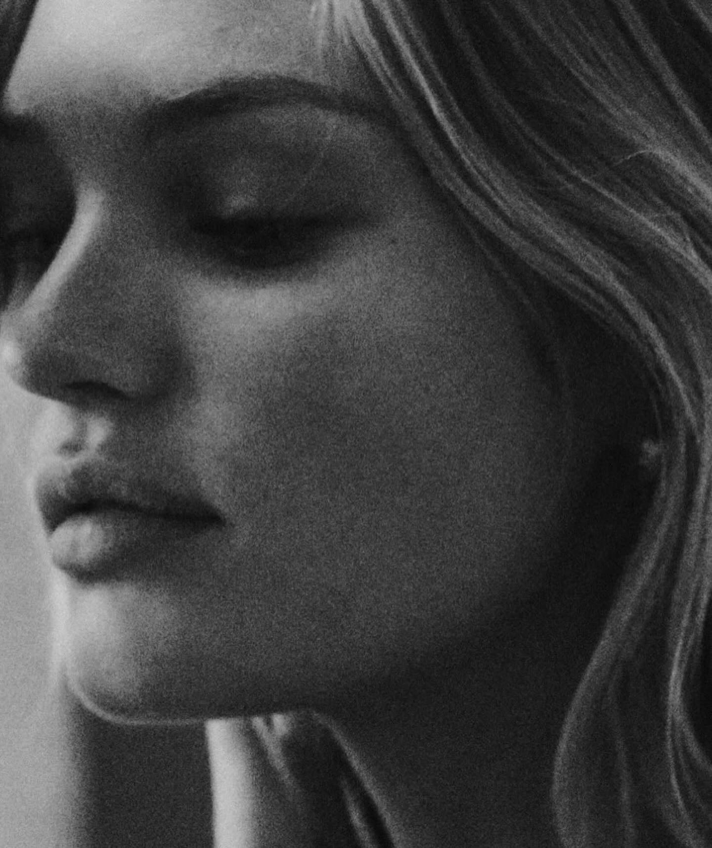 Candice Swanepoel #27010