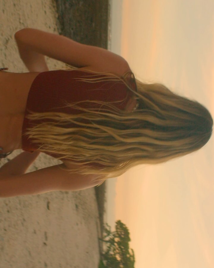 Candice Swanepoel #27082