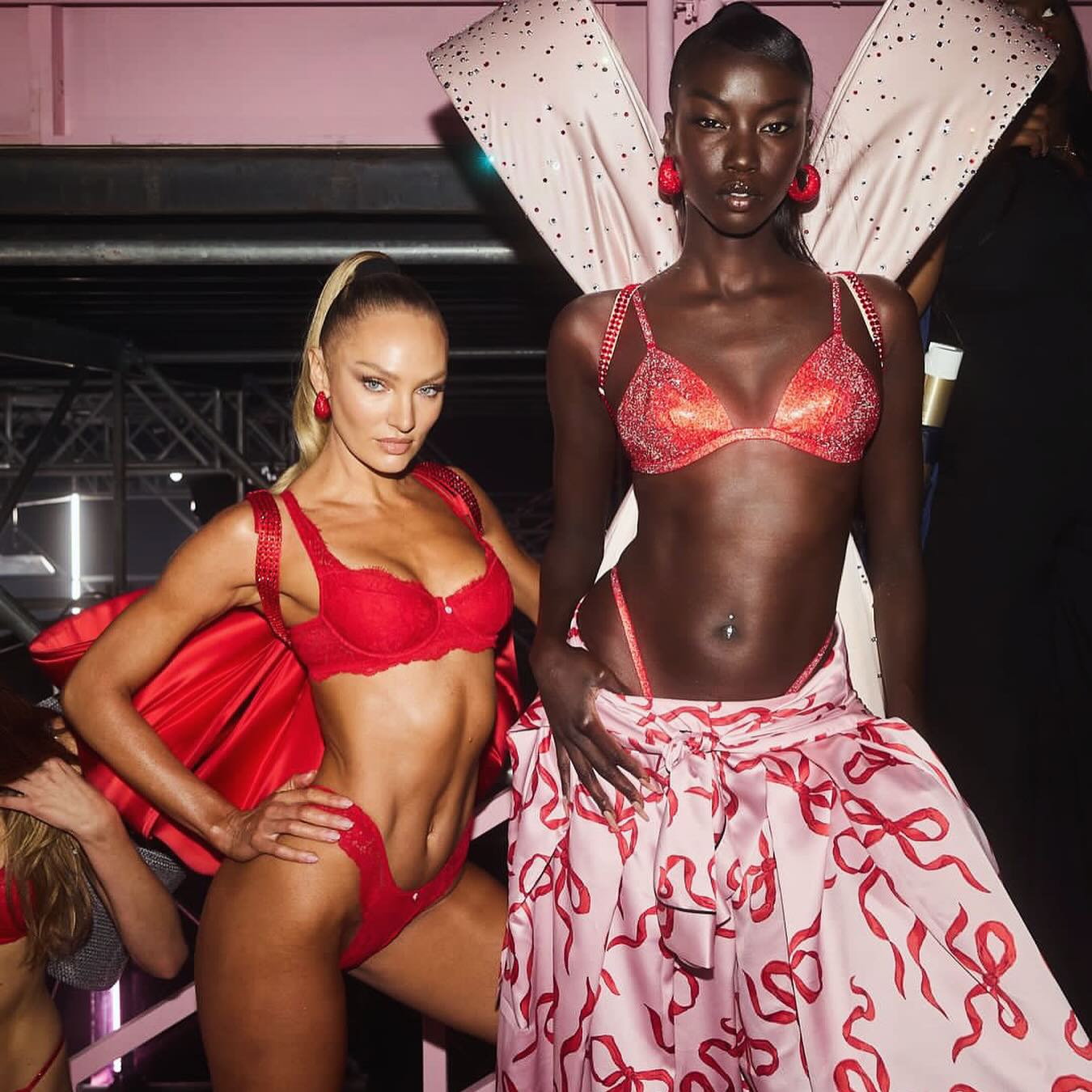 Candice Swanepoel #27203