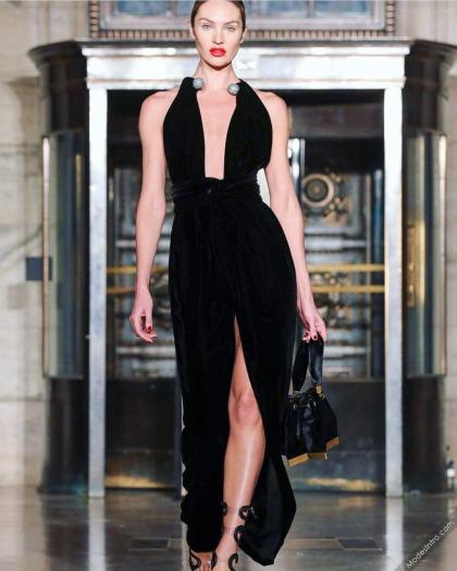 Candice Swanepoel photo 259480