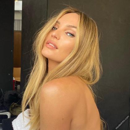 Candice Swanepoel photo 259482