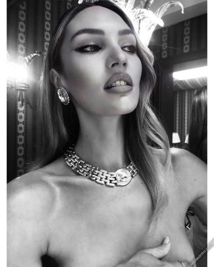 Candice Swanepoel photo 259551