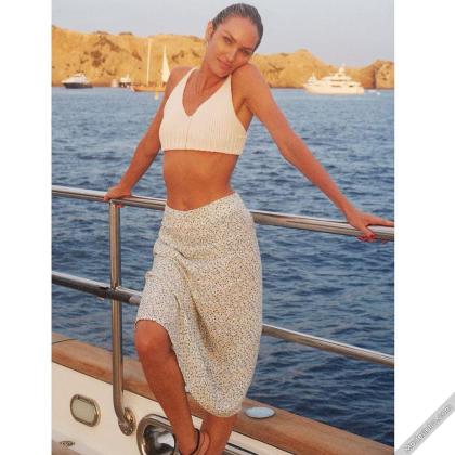 Candice Swanepoel photo 259563