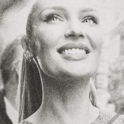 Candice Swanepoel photo 259585