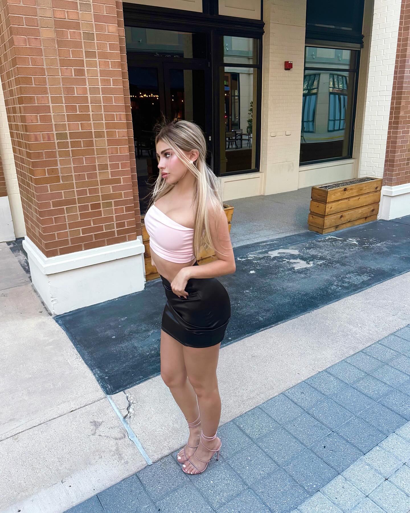 Alexa Dellanos #27630