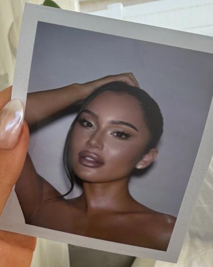 Janet Guzman photo 426