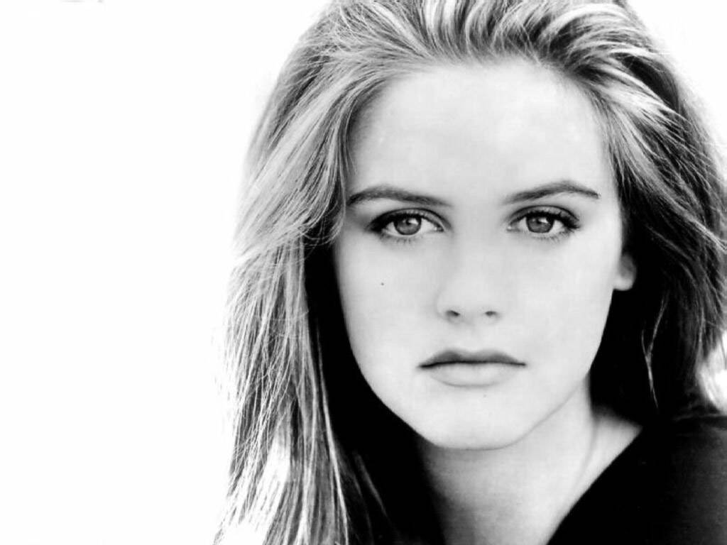 Alicia Silverstone #28449