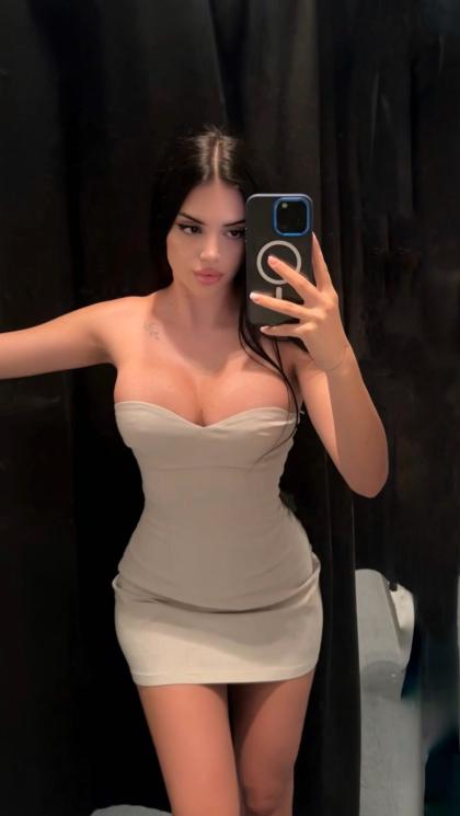 Martiniii photo 3498