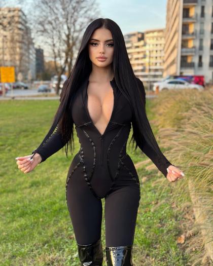 Martiniii photo 3518