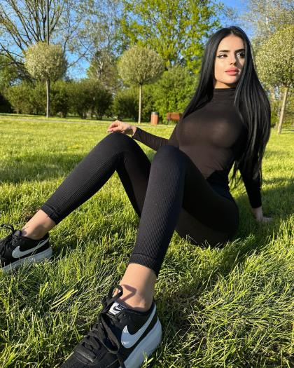 Martiniii photo 3565