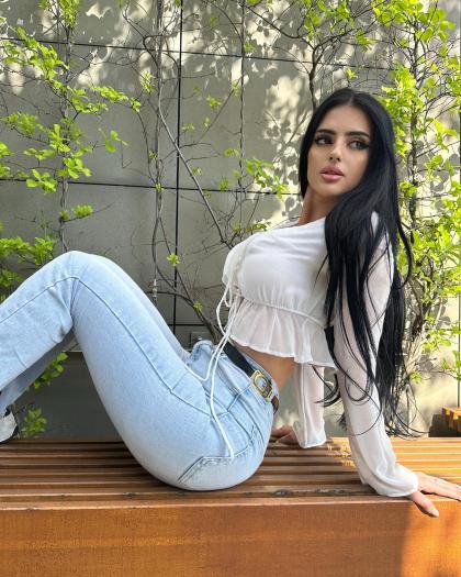 Martiniii photo 3569