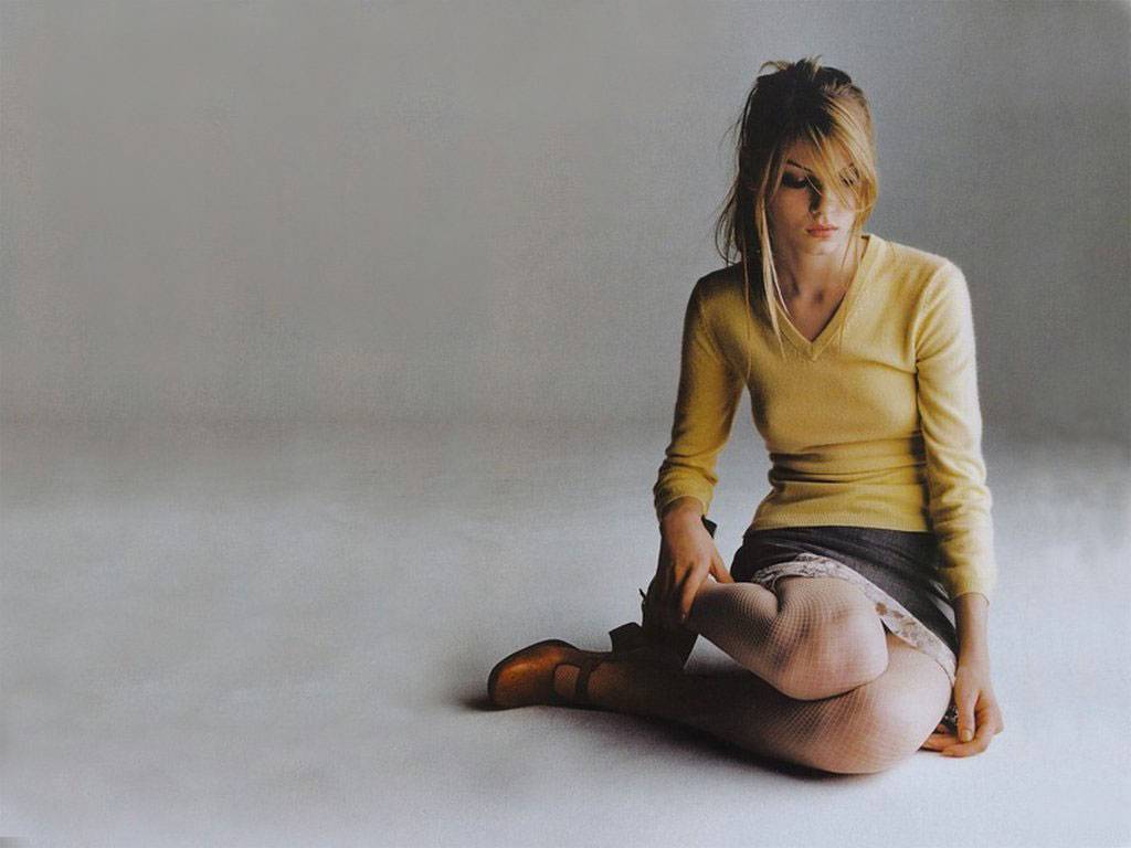 Angela Lindvall #60949