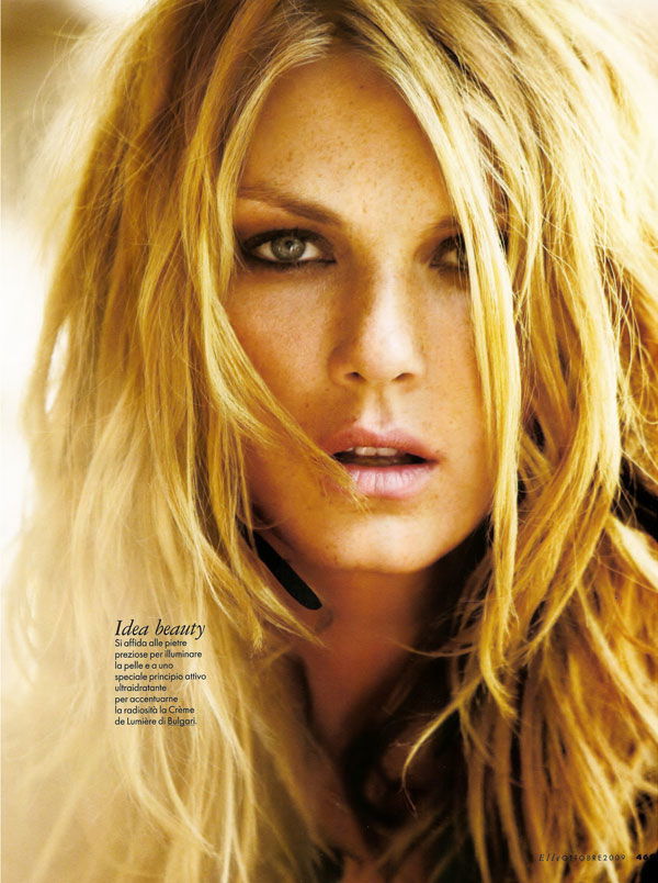 Angela Lindvall #97545