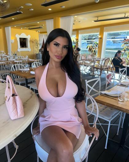 Melissa Stefoulis photo 3586