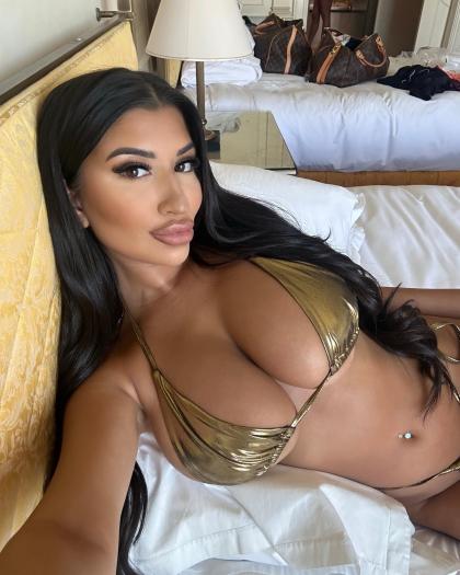 Melissa Stefoulis photo 3620