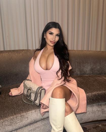 Melissa Stefoulis photo 3630