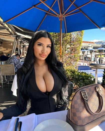 Melissa Stefoulis photo 3631