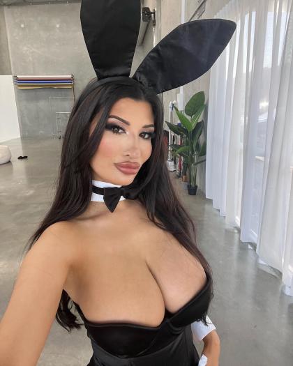 Melissa Stefoulis photo 3653