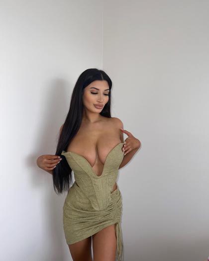 Melissa Stefoulis photo 3658