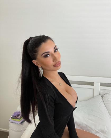 Melissa Stefoulis photo 3674