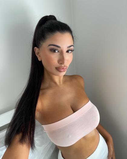 Melissa Stefoulis photo 3676