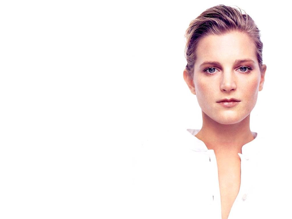 Bridget Fonda #71595