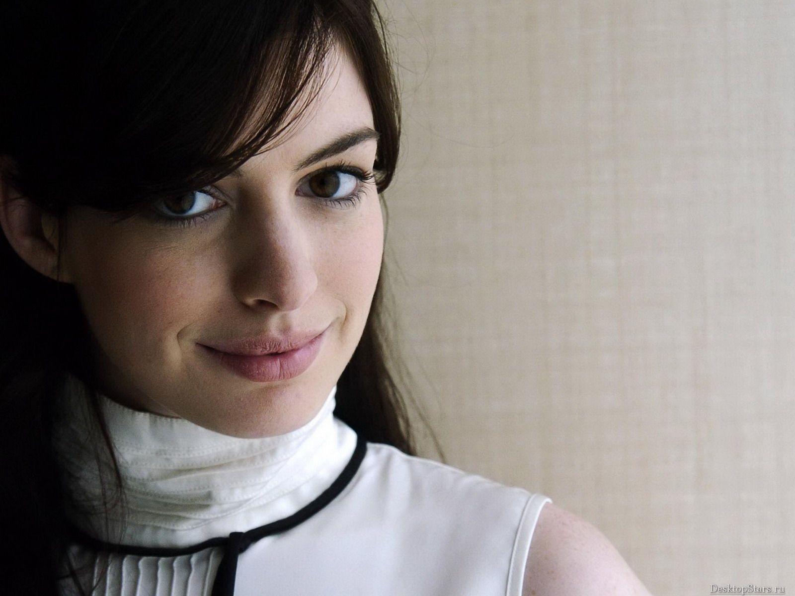 Anne Hathaway #238509