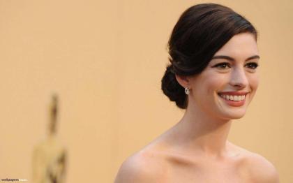 Anne Hathaway photo 238483