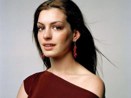 Anne Hathaway photo 238493