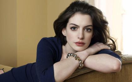 Anne Hathaway photo 238500