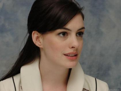 Anne Hathaway photo 238507