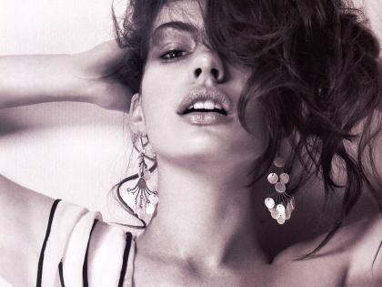 Anne Hathaway photo 61253