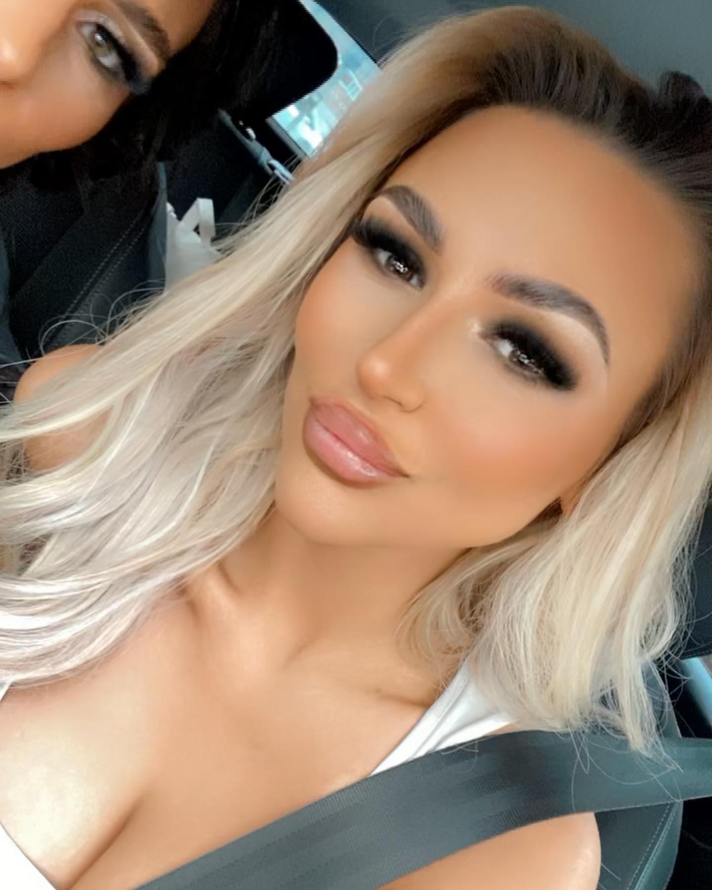 Hollie Louise Brown #3913