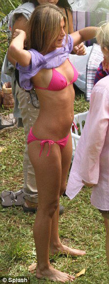 Jennifer Aniston #105078