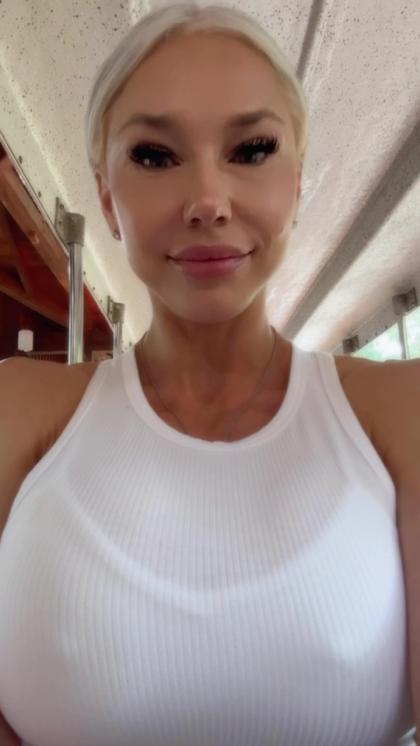 Karen Orlena Wall photo 62732