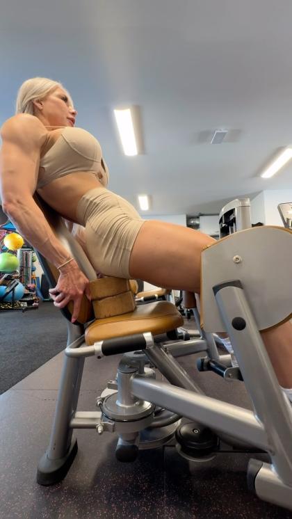 Karen Orlena Wall photo 62752