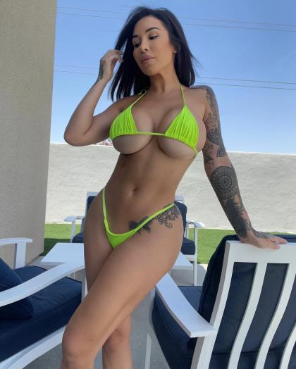 Savanna Santos photo 62869