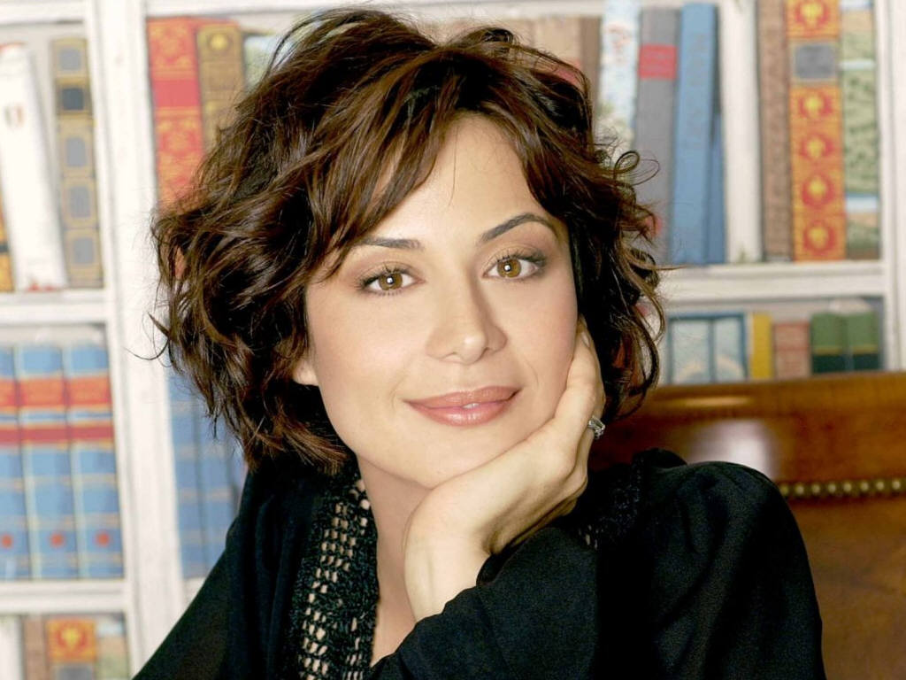 Catherine Bell #72554