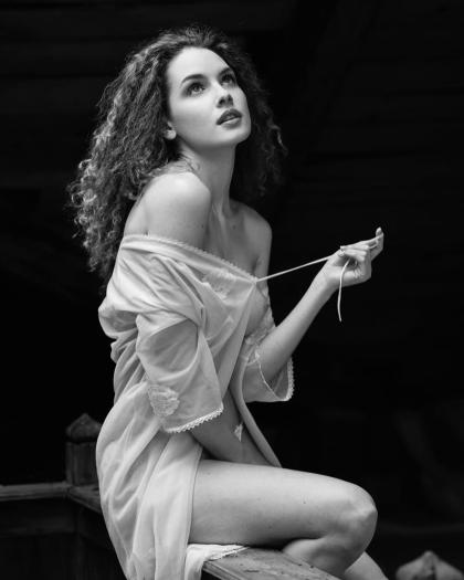 Guinevere Huney photo 63192