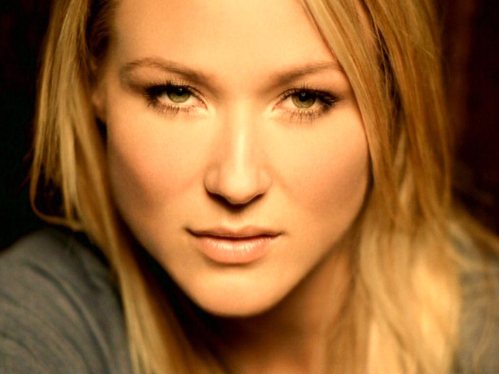 Jewel Kilcher #78928