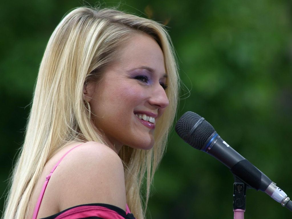 Jewel Kilcher #78935