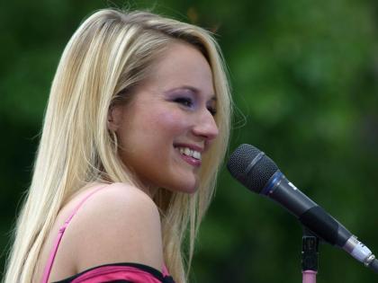 Jewel Kilcher photo 78935