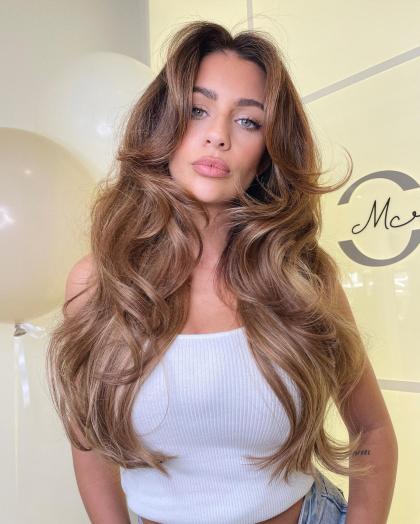 Holly Peers photo 63436