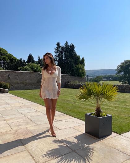 Holly Peers photo 63439