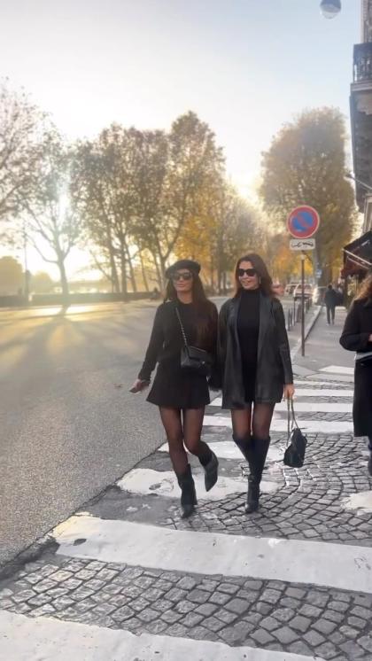 Holly Peers photo 63447