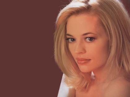 Jeri Ryan photo 79077